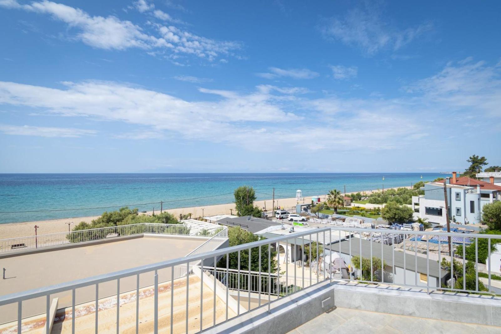 Althea Suites By Rentalspro Services - Nea Moudania Halkidiki Exterior foto