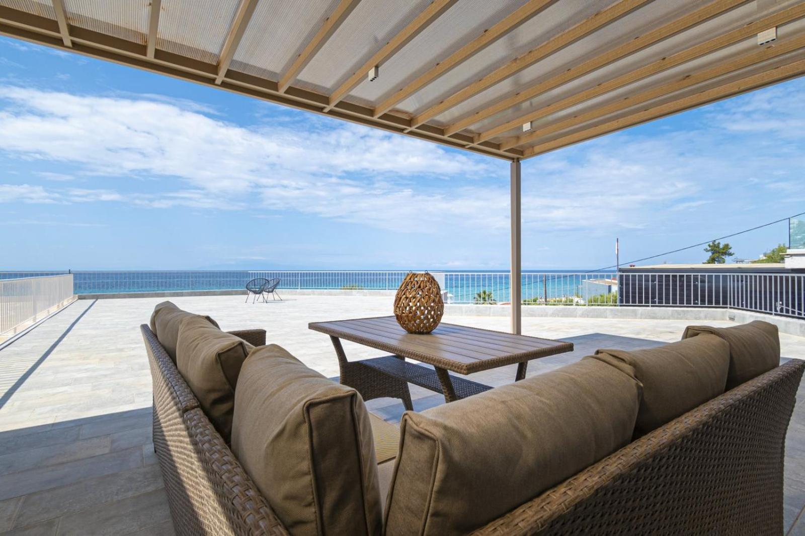 Althea Suites By Rentalspro Services - Nea Moudania Halkidiki Exterior foto